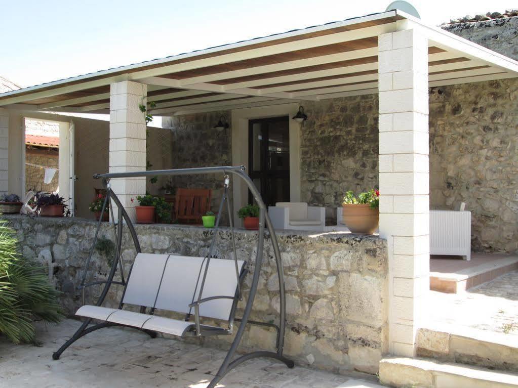 Agriturismo Serrafiori Casa Serrafiori Экстерьер фото
