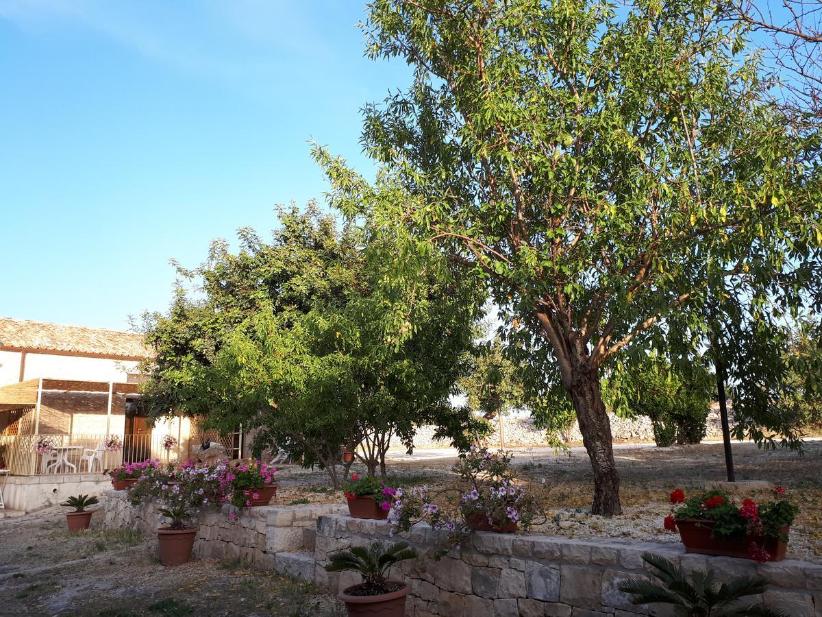 Agriturismo Serrafiori Casa Serrafiori Экстерьер фото